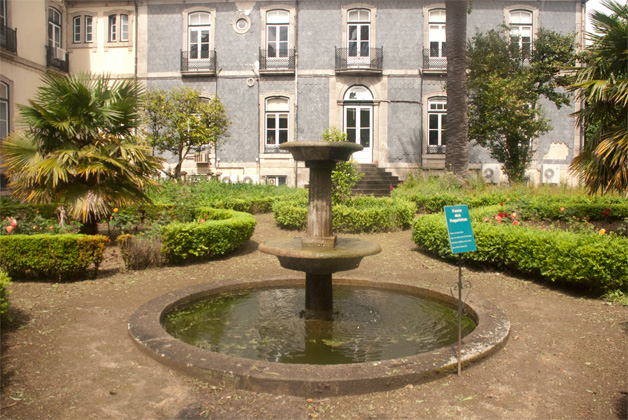 Águas do Porto Park - Gardens and Parks